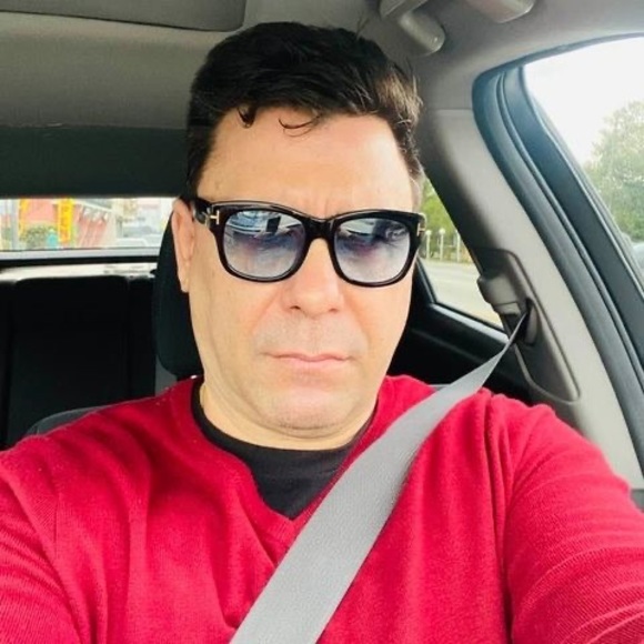 Meet your Posher, Carlos alberto - Picture 1 of 1